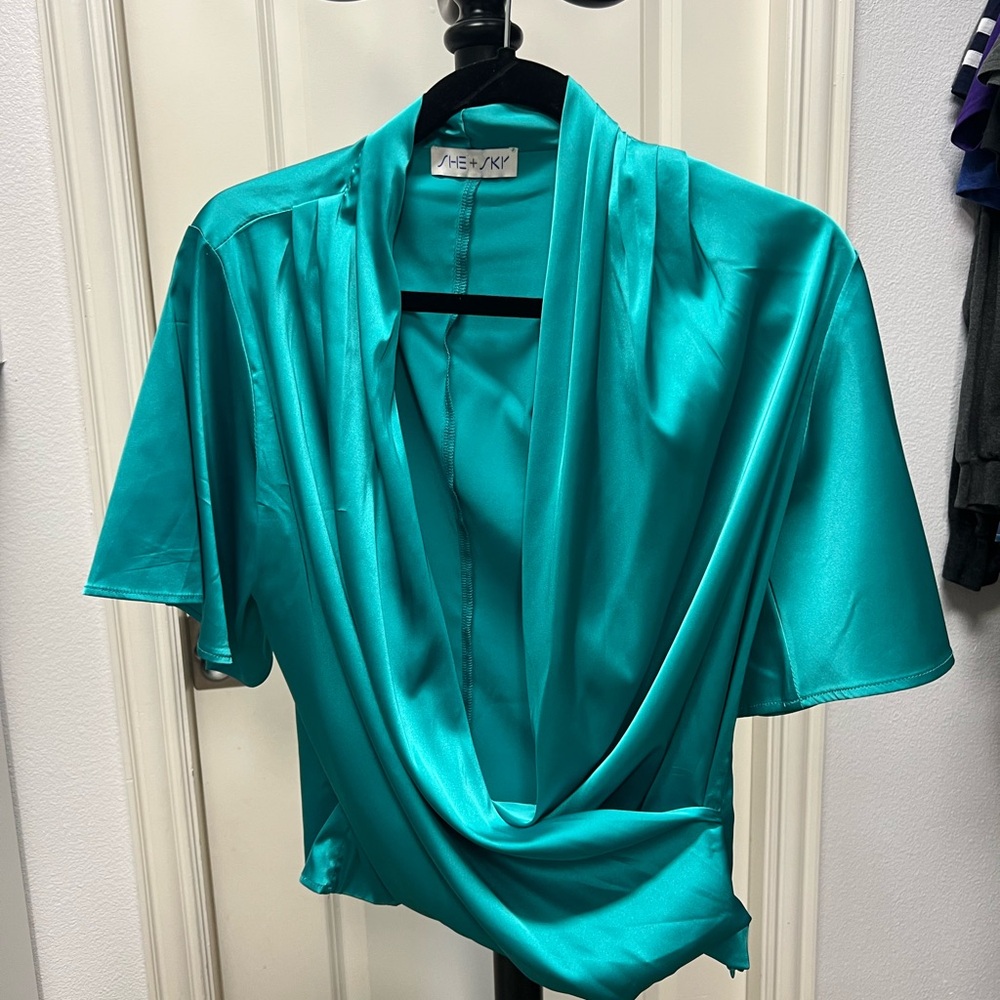She+Sky boutique brand gorgeous teal satin top